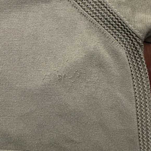 Athleta Evergreen Sweater Hoodie Sage Green Pullover Kangaroo Pocket Medium - Picture 10 of 10